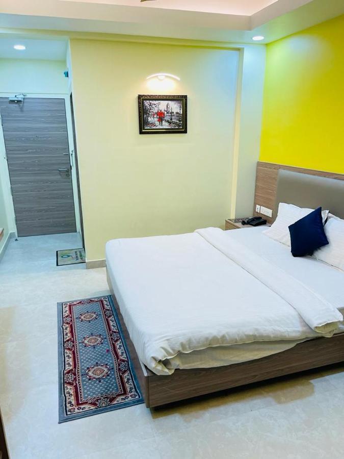 Royal Beach International Puri Exteriör bild