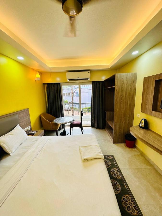 Royal Beach International Puri Exteriör bild